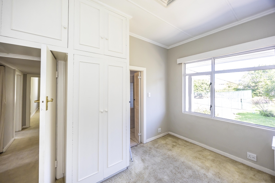 5 Bedroom Property for Sale in Vincent Eastern Cape